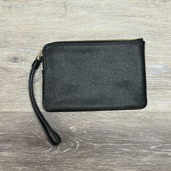 NWOT coach black wristlet - Picture 2 of 5